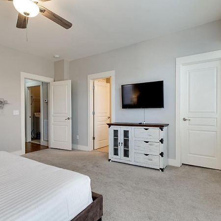 Stunning Nashville Condo Minutes From Broadway Εξωτερικό φωτογραφία